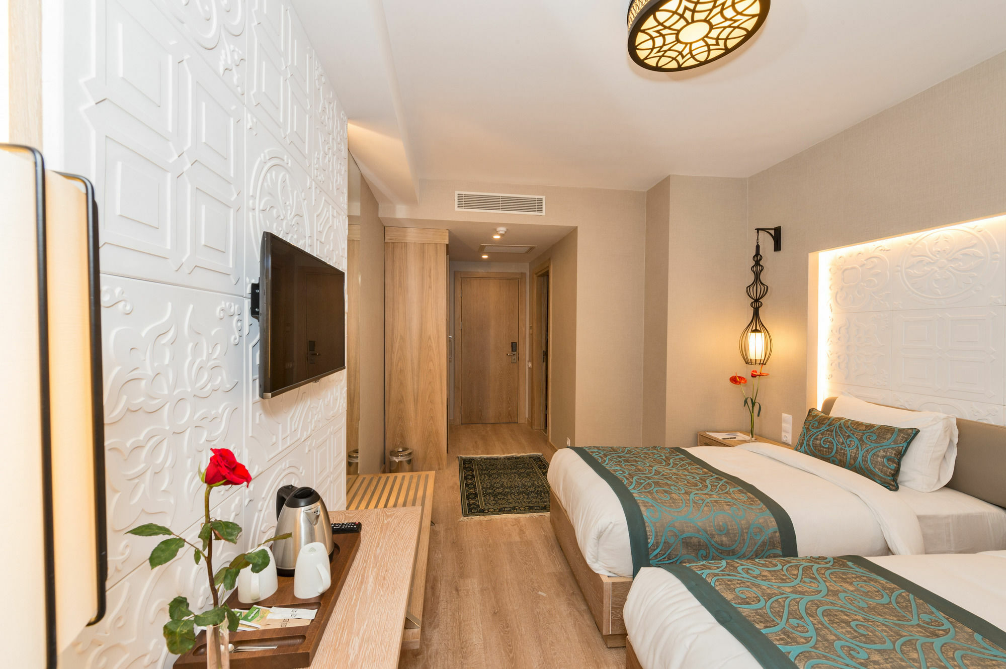 Aybar & Hotel Stambuł